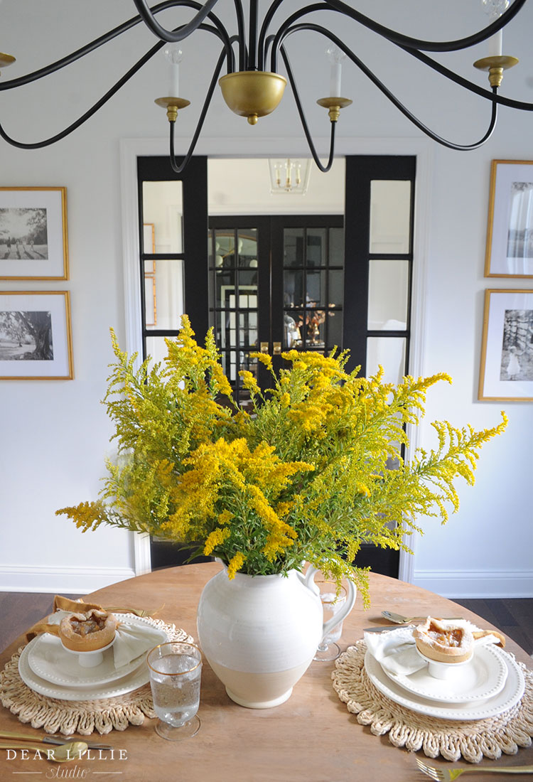 Simple Fall Tablescape with Goldenrod 