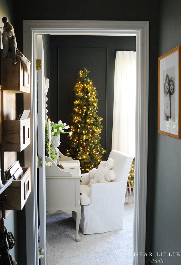 Holiday Guest Room