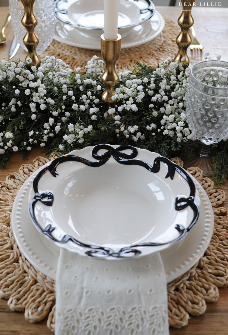 Black Bow Christmas Table